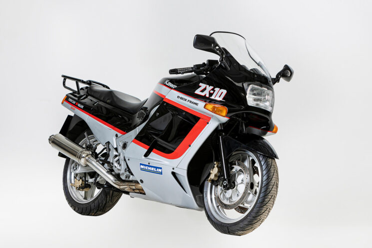 1989 Kawasaki ZX-10 at Bonhams