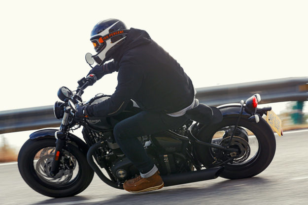 Review: The 2018 Triumph Bonneville Bobber Black