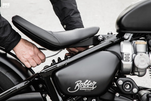 Review: The 2018 Triumph Bonneville Bobber Black