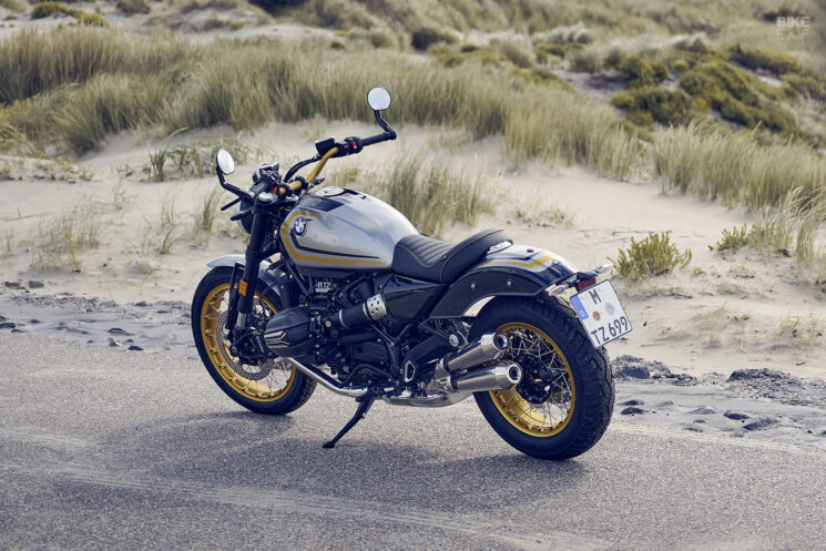 2024 BMW R12