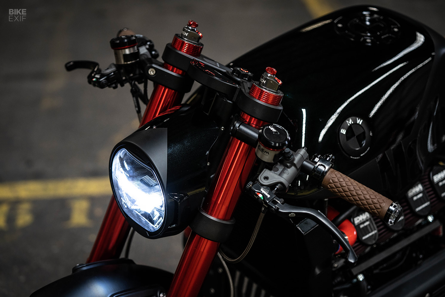 BMW K1100RS café racer by Powerbrick