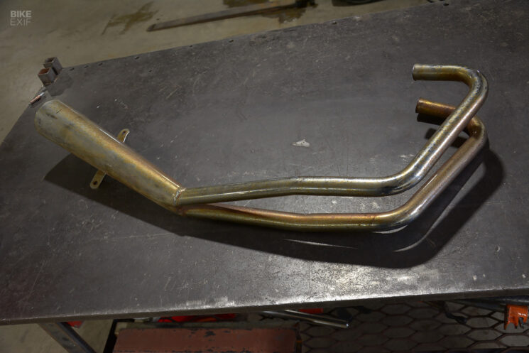 Honda CB550 Custom Exhaust 