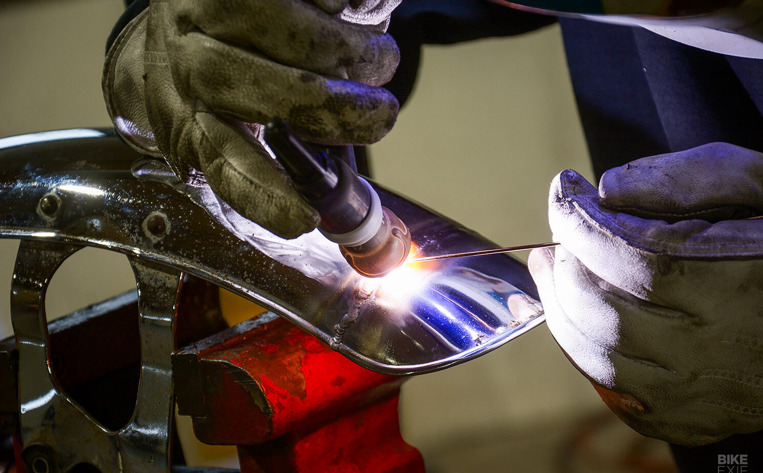 Shortening a motorcycle fender