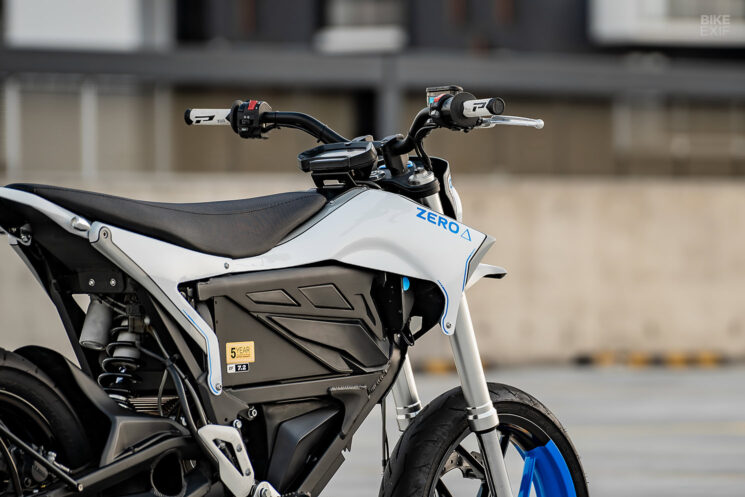 Custom Zero FX electric supermoto 