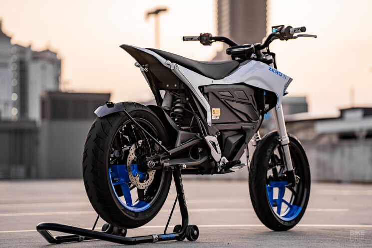 Custom Zero FX electric supermoto 