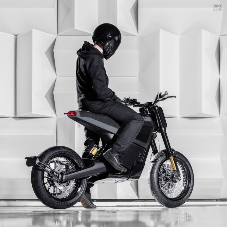DAB 1α electric motorcycle