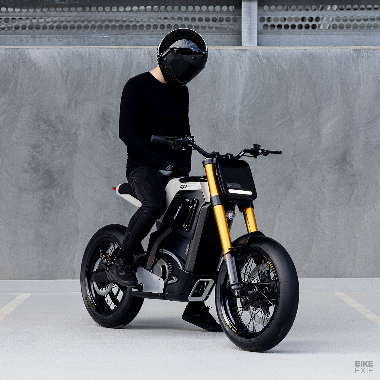 The DAB Motors Concept-E electric motorcycle