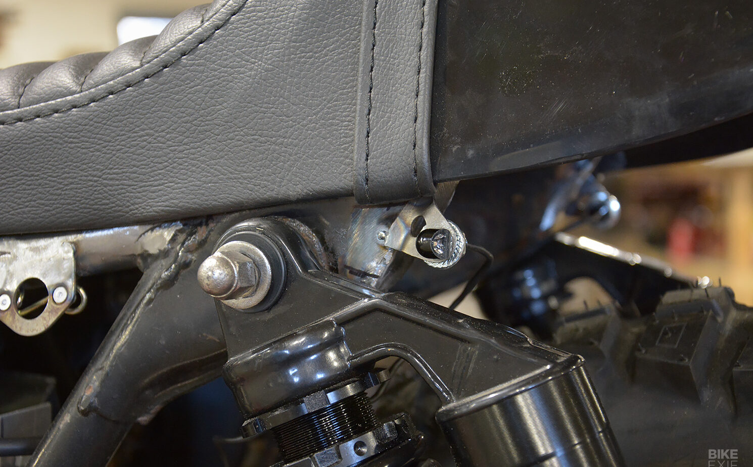 Bike EXIF Honda CB550 Street Tracker Project