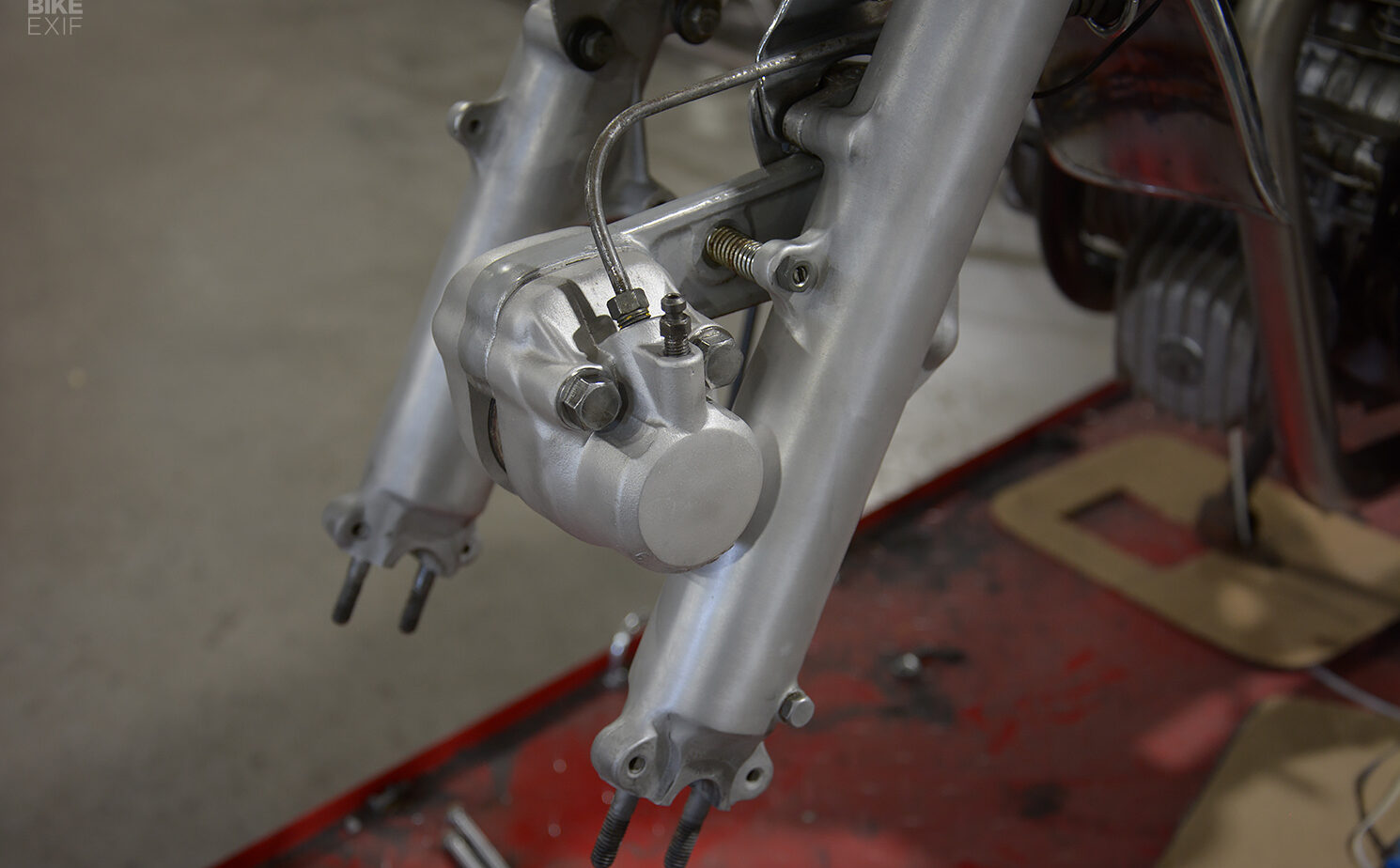 Bike EXIF Honda CB550 Street Tracker Project