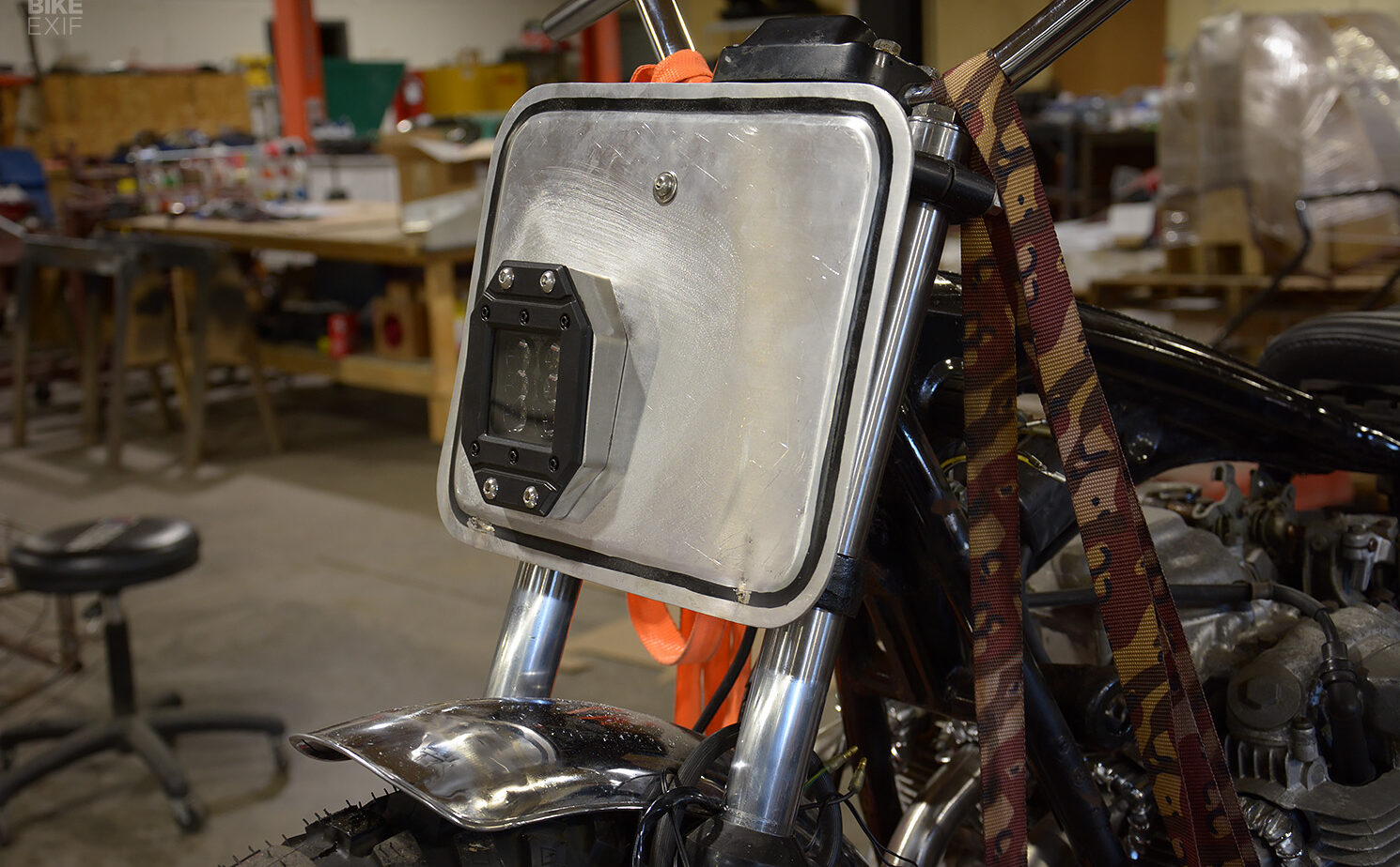 Bike EXIF Honda CB550 Street Tracker Project