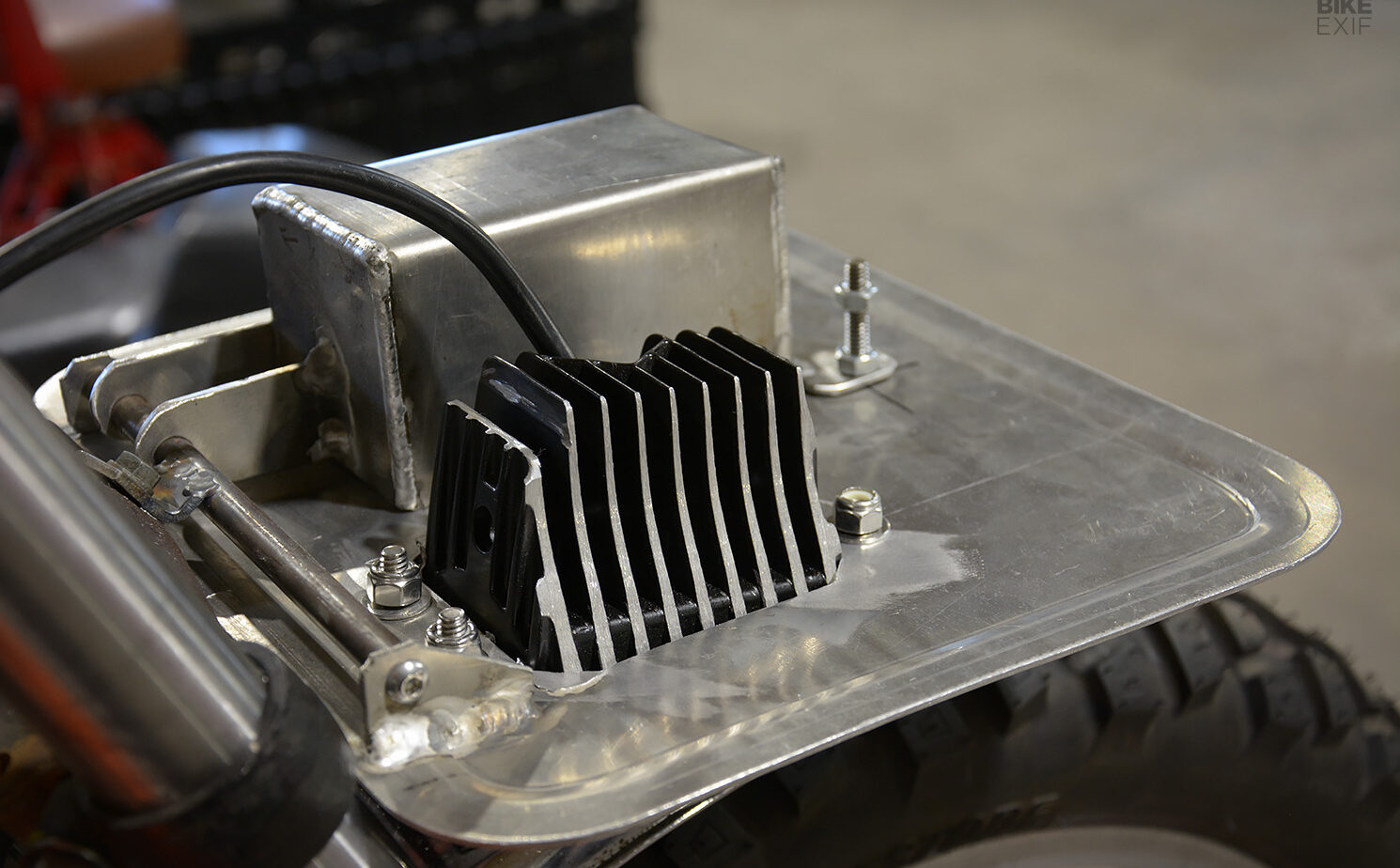 Bike EXIF Honda CB550 Street Tracker Project