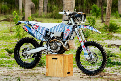 Husqvarna FE 450 Baja 1000 race bike by Deus ex Machina