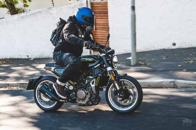 Review: The Husqvarna Vitpilen and Svartpilen 401