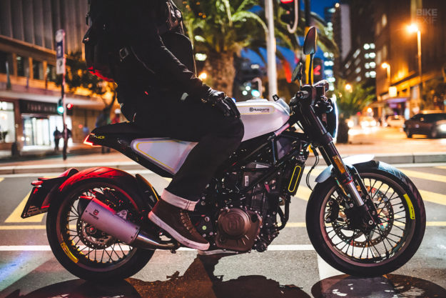Review: The Husqvarna Vitpilen and Svartpilen 401