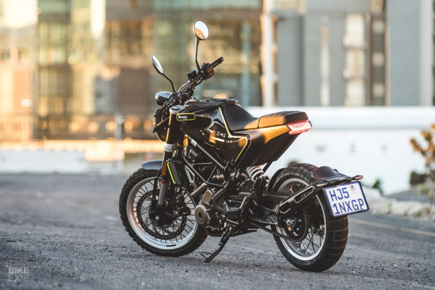 Review: The Husqvarna Vitpilen and Svartpilen 401