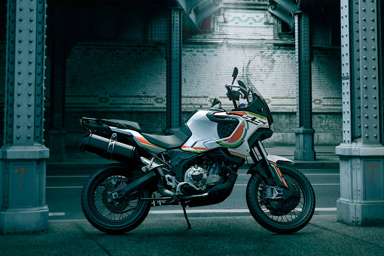 2022 MV Agusta Lucky Explorer 5.5