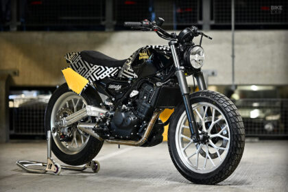 Sideburn Magazine's Royal Enfield Guerrilla 450 street tracker
