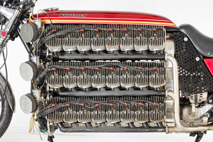 Whitelock 4.2-liter 48-cylinder Kawasaki two-stroke